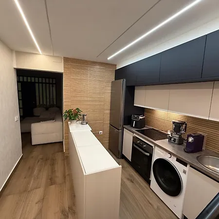 Beautiful Duplex In Center شقة