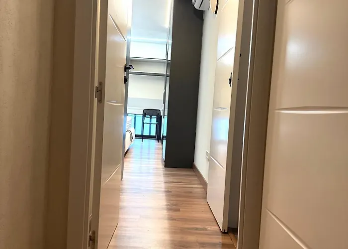 شقة Beautiful Duplex In Center *
